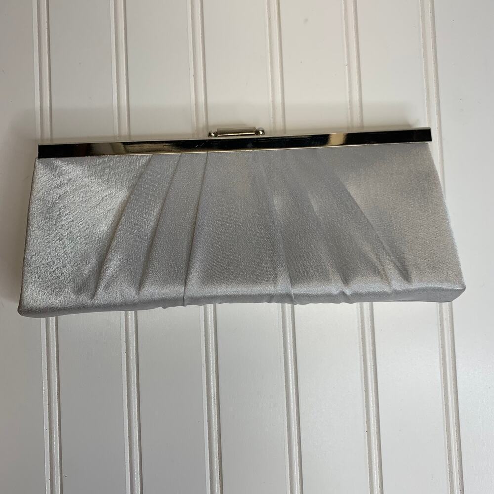Gunne Sax Jessica McClintock Gray Satin Clutch Clasp